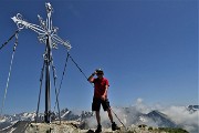 59 Alla bella croce di vetta del Corno Stella (2620 m)